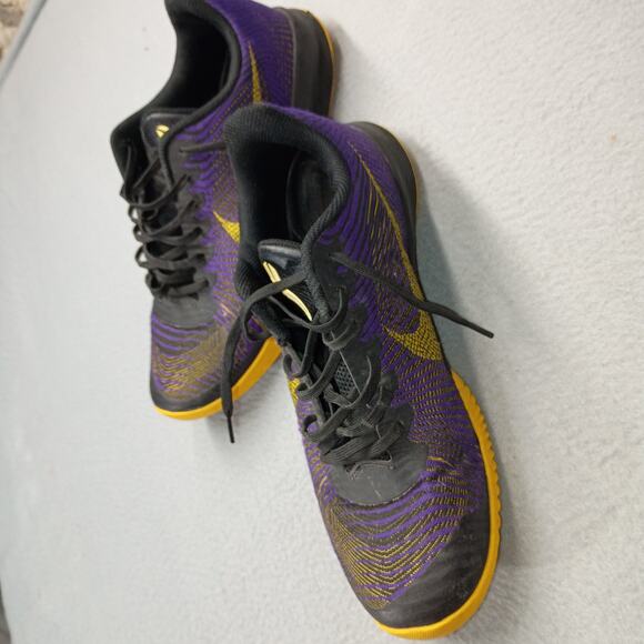 Nike Kobe Mentality 2 Purple Gold Shoes Mens Size 10 Lakers 818952-501 main image 6